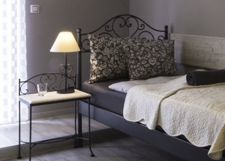 MALAGA kanape - romantická kovová posteľ 90 x 200 cm