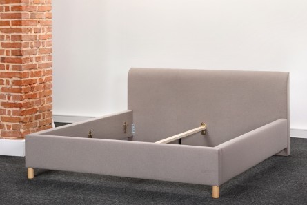 DOVER - čalúnená posteľ s jemným dizajnom 140 x 210 cm
